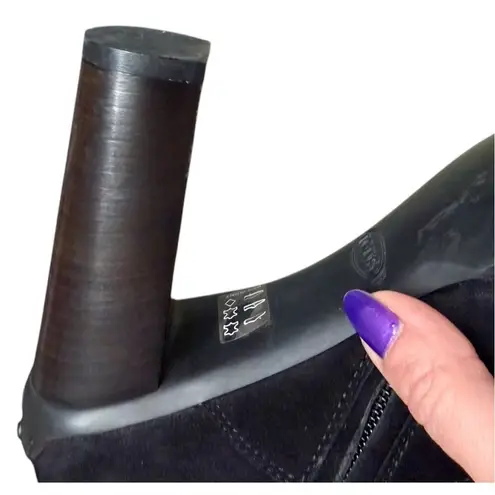 Tod's Tod’s Black Suede Leather Ankle Booties with 4.5” Heel - Size 38.5/8.0