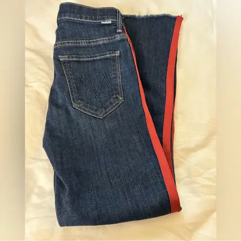 EUC Mother Women's Jeans with Red Stripe. Size 24 “the looker ankle fray” style Blue