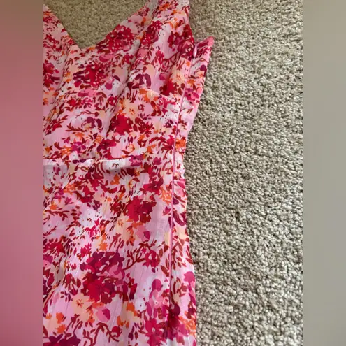 superdown NWOT  Floral Mini Dress with Slit