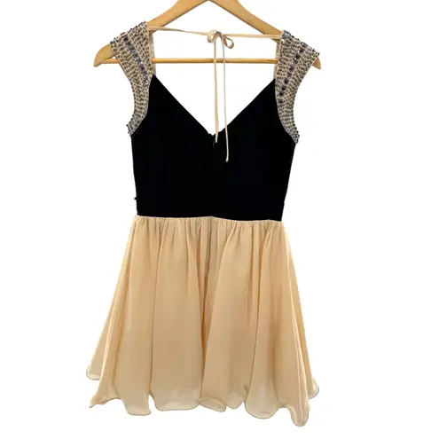Little Mistress Black Beaded Cap Sleeve Skater Dress Peach Chiffon Skirt Size 4