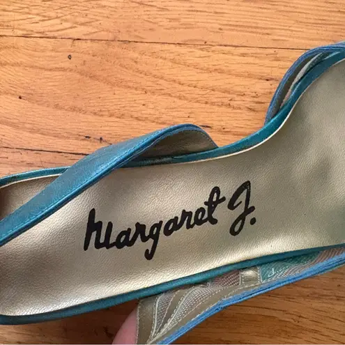 Vintage Margaret J. Icy Blue Kitten Heels Size 9