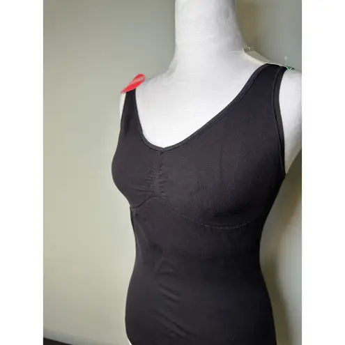 Barely There Women's Black Seamless V Neck Shapewear L 4214 Size L