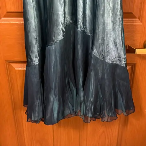 Komarov Sleeveless Dress, with V