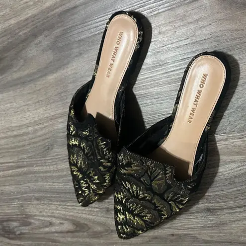 Who What Wear  Black and Gold Leaf Pattern Mules - Image 2