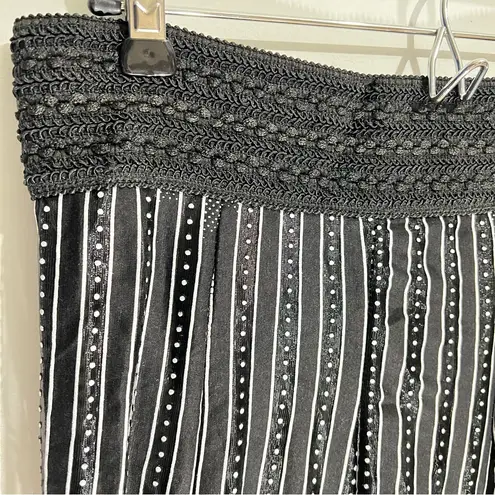 Lapis skirt : Box 007: Black Size L