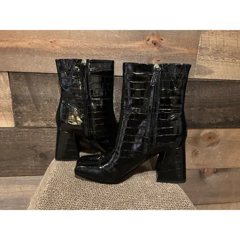 GORGEOUS! KAT MACONIE SAFFLE BOOT IN BLACK CROC SZ US 6 NEW! $395