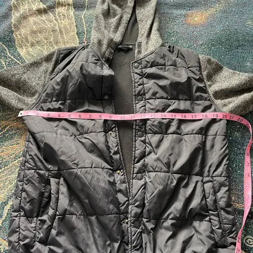 Ocean Current Women’s Puffer Jacket XL Black Gray Two Tone Button Up Hoodie Y2K