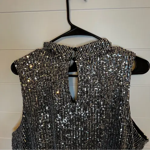Glamorous Silver Sequin Keyhole Blouse Size 2XL