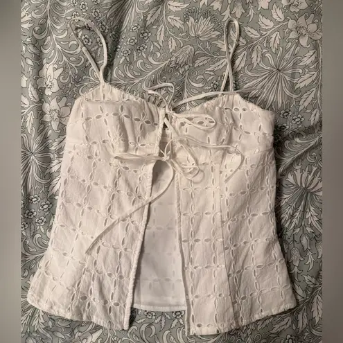 NIA Mia Top (White Eyelet Lace Tie