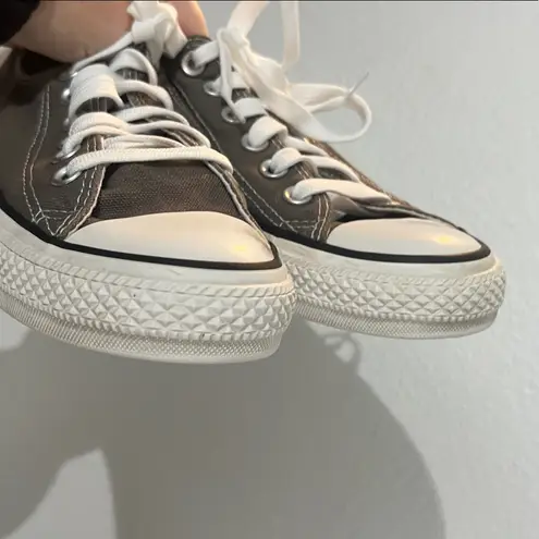 Converse  Low Tops Gray White All Stars Size 7 Women’s or 5 Mens