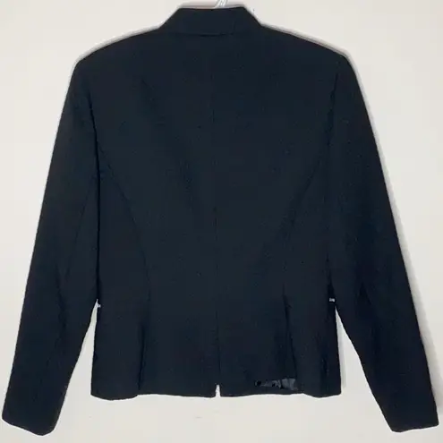 Bill Blass black quilted structured blazer size 6