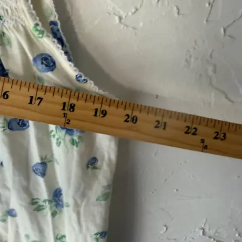 CELESTIAL DREAMS Vintage Floral Nightgown Cream Roses Lace Trim Cottage Coquette White Size undefined