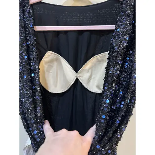 Mac Duggal Ieena Blue Cowl Draped Back Boat Neck All Over Sequined Dress Size 0