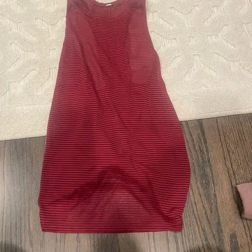 Lululemon  miles ahead tank