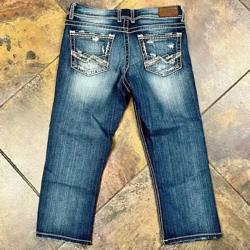 BKE Buckle Denim Dakota Cropped Distressed Jeans 29