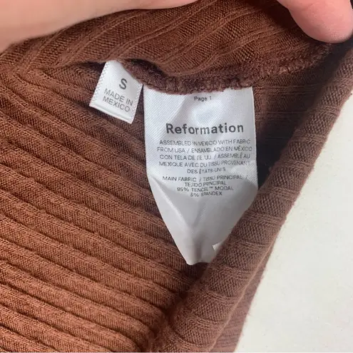 Reformation  size small brown Cocoa Long Sleeve Top ribbed casual