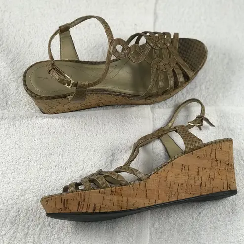 Tahari 8.5  Star Strappy Leather wedge sandals