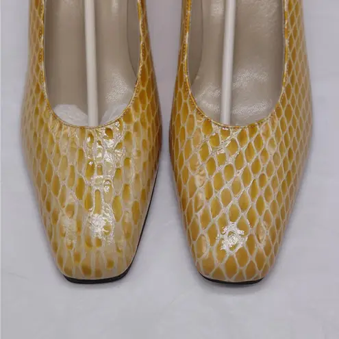 Rangoni Firenze Minx Beige Embossed Leather Block Heel Pumps 8 AAA Narrow Italy