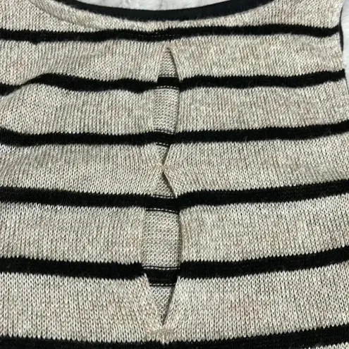 Old Navy 💙 Black and beige tank top