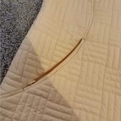 Cutter and Buck  Puffer Vest Size XL Quilted Butter Yellow Packable Gorpcore U1 thumbnail 7