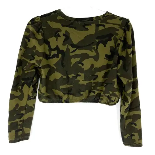 Timing  Long-sleeve Cropped Sweatshirt Camo Print Boxy Fit Size M