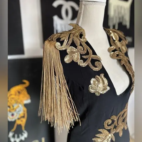 NWOT Evening Gown in Black & Gold Size 4