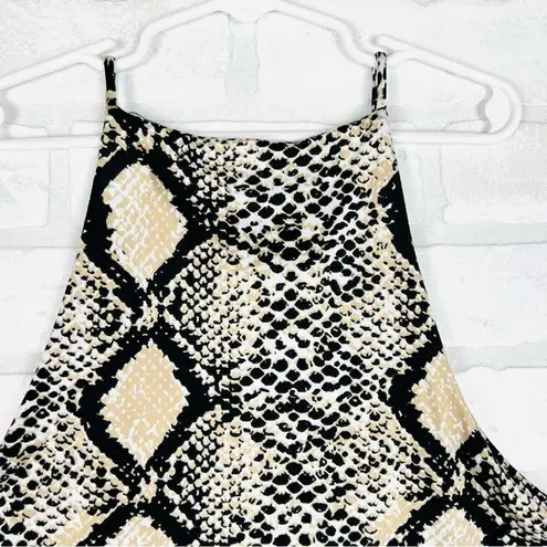 Peach Love California Peach Love Super Soft Snake Print Halter Top, size S/M Festival, Concert, Summer