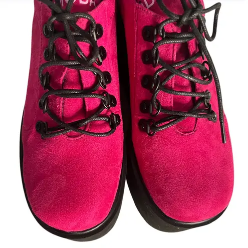 LA MODA Hot Pink Platform Shoes Touch The Sky Sneakers Vegan Suede Size 10 US 8
