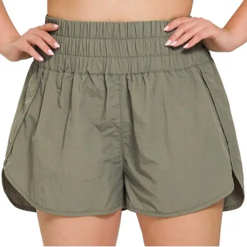 Zenana Outfitters Windbreaker Athletic Running Shorts Plus Size 1X Smocked Waist Nylon New