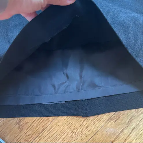 Norton Mcnaughton Vintage 100% virgin wool black knee length skirt Sz 8 Petite