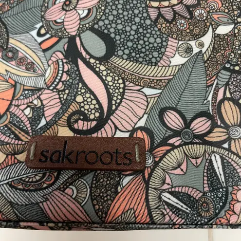 Sakroots Artist Circle Flat Crossbody Paisley Purse Bag Sienna Spirit Desert