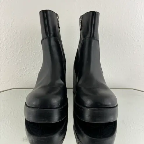 Dirty Laundry Black Faux Leather Edgy Grunge Groovy Chunky Platform Ankle Boots