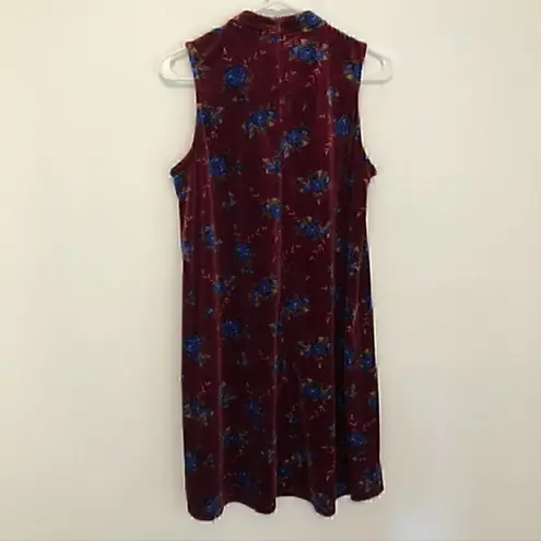 Xhilaration  O-Ring Velvet Shift Dress Burgundy Maroon Red Floral Choker Cutout M