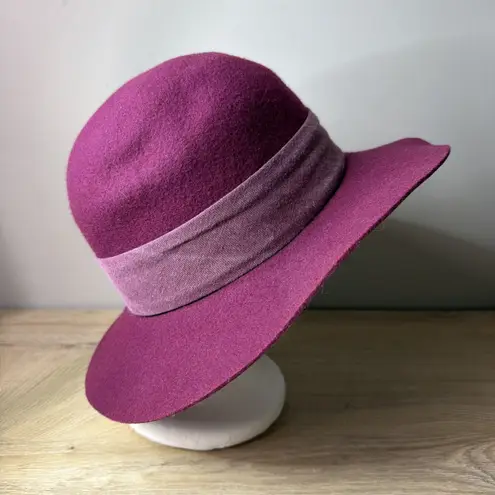 Cloche Hat Magenta Purple Wool Flapper Made in USA Round Crown Wide Brim Retro