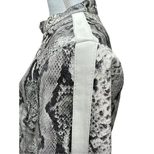 BB Dakota Anthropologie  Women's Snake It or Break It Vegan Moto‎ Jacket Size L