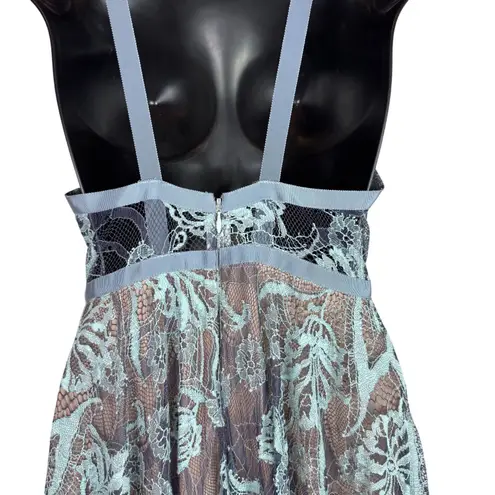 Alexis Isabella Blue Floral Lace Maxi Gown V Neck Spaghetti Straps Ribbon Small