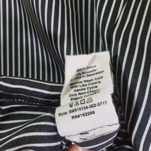 Avec Les Filles Large Black, White Stripe Pullover, Long Sleeve, Blouse Top