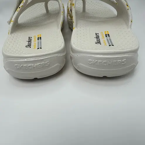 Skechers  foamies slides white with yellow flowers size 8 comfortable‎ shoes