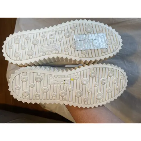 Voile Blanche Women's 6.5 Gray Metallic Silver Suede Slip