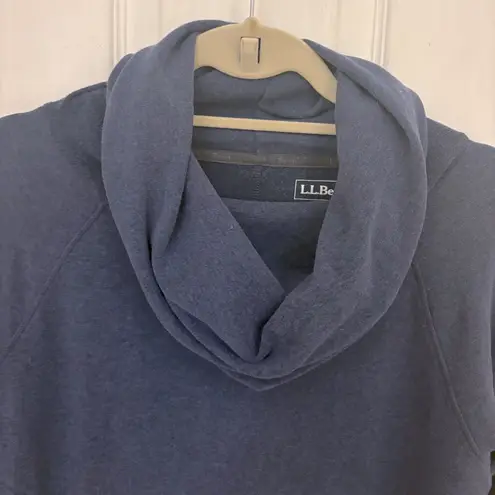 LL Bean Cozy Pullover in Blue Size M