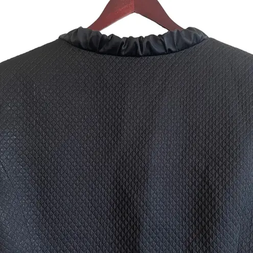 Tahari Women Cropped Jacket Silk Trim Embossed Texture Career Event Evening Wear