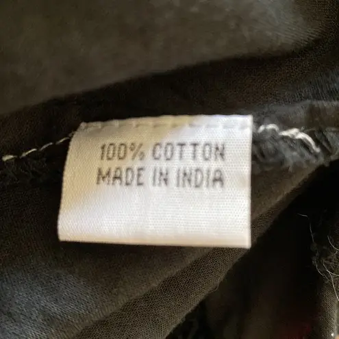 Charming Charlie  V-neck BoHo tunic blouse top black embroidered crochet Medium