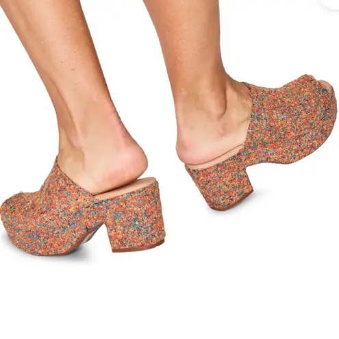 Chocolat Blu  Gwyn Tweed Clog in Rust size 8.5