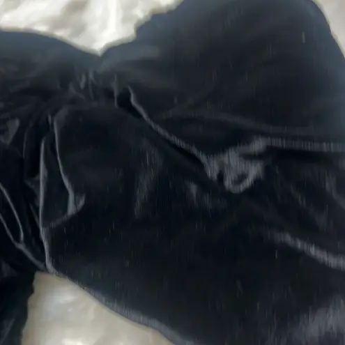 Hutch COPY - Anthro. brand velvet ruched puff sleeve cocktail dress New in pack…