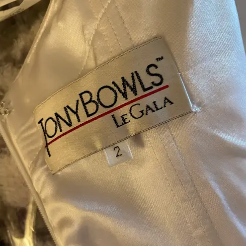 Floral chiffon beaded prom dress Red Size 2