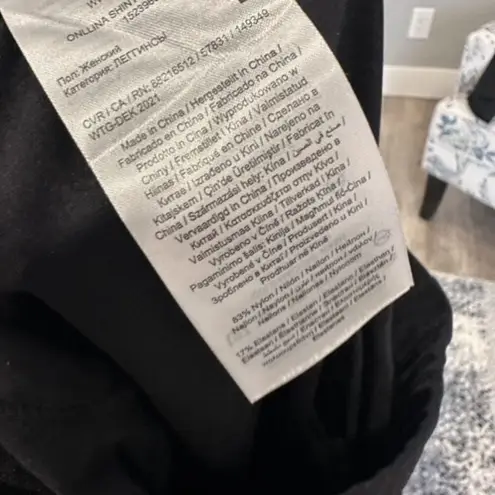 Only Onllina Shiny Pull On Mid Rise Black Leggings Size Medium