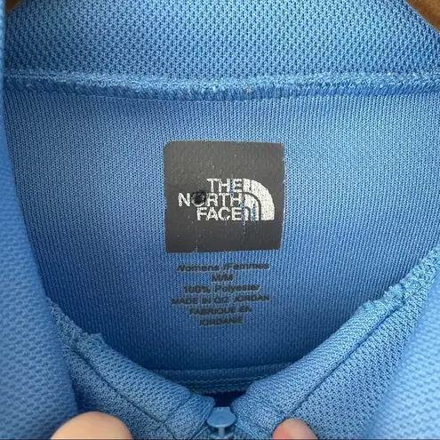 The North Face  Blue Quarter Zip Lightweight