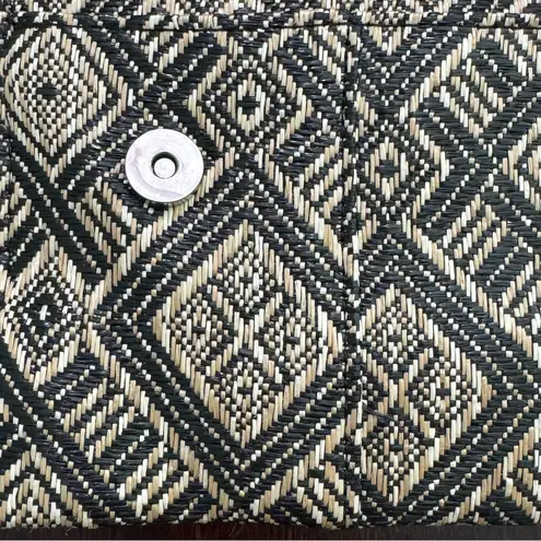 MMS Black Tan Tribal Vegan Leather Casual Clutch Purse Minimalist Sleek Classic