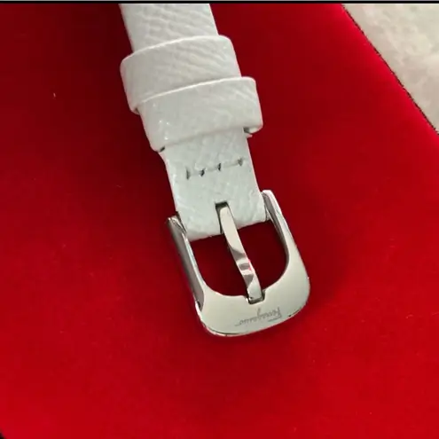 Salvatore Ferragamo Ladies authentic watch❤️❤️❤️