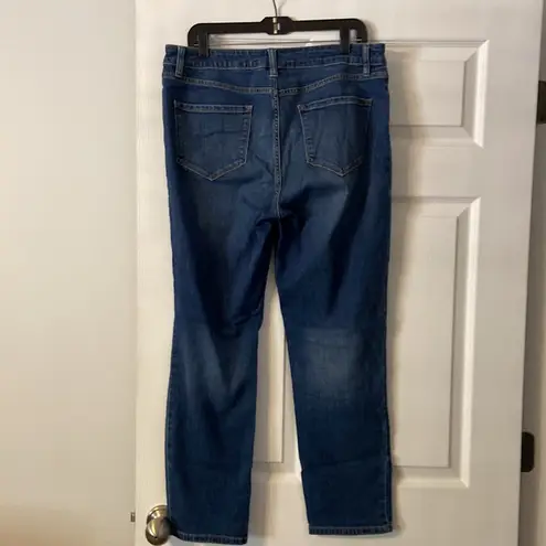 Liz Claiborne  Girlfriend Straight Leg size 12 jeans excellent condition